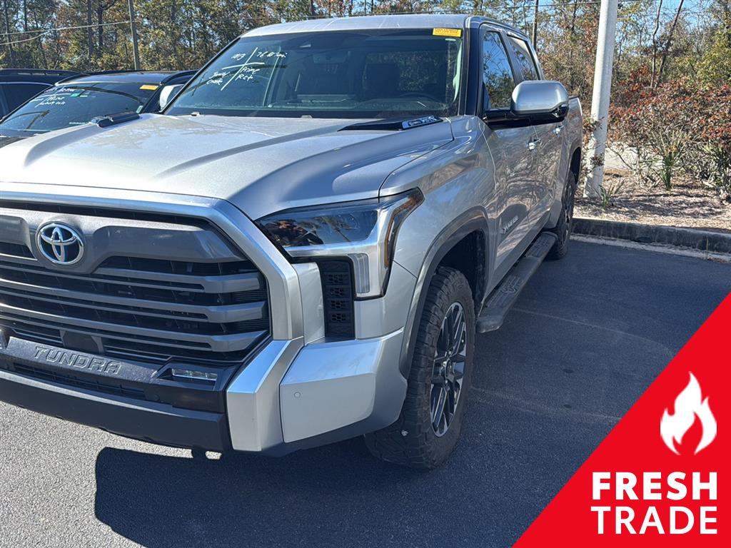 2024 Toyota Tundra Limited's photo