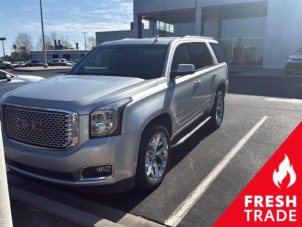 2017 GMC Yukon SLT's photo