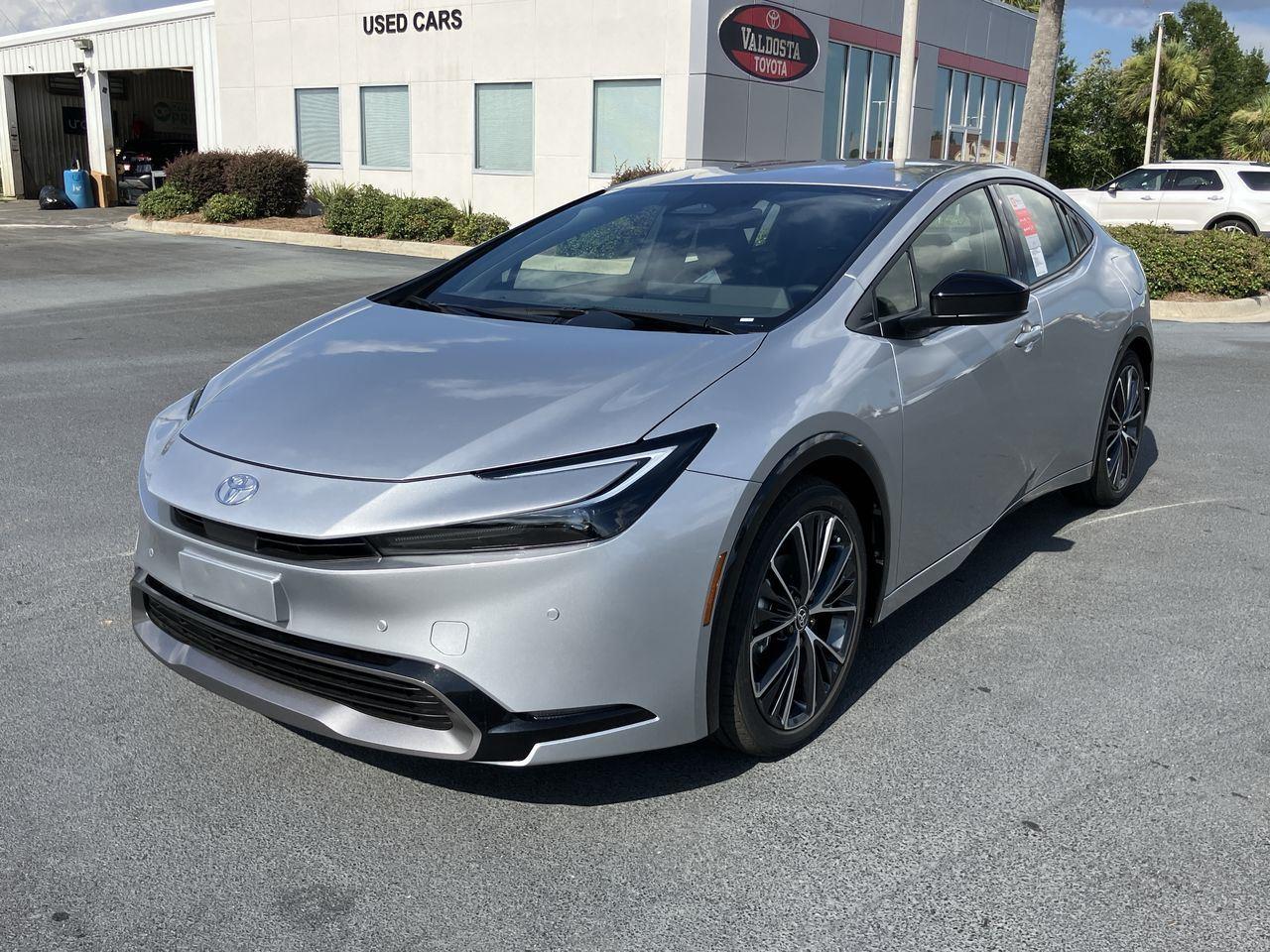 2025 Toyota Prius XLE's photo