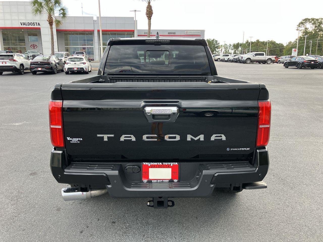 2025 Toyota Tacoma Limited Double Cab photo 4