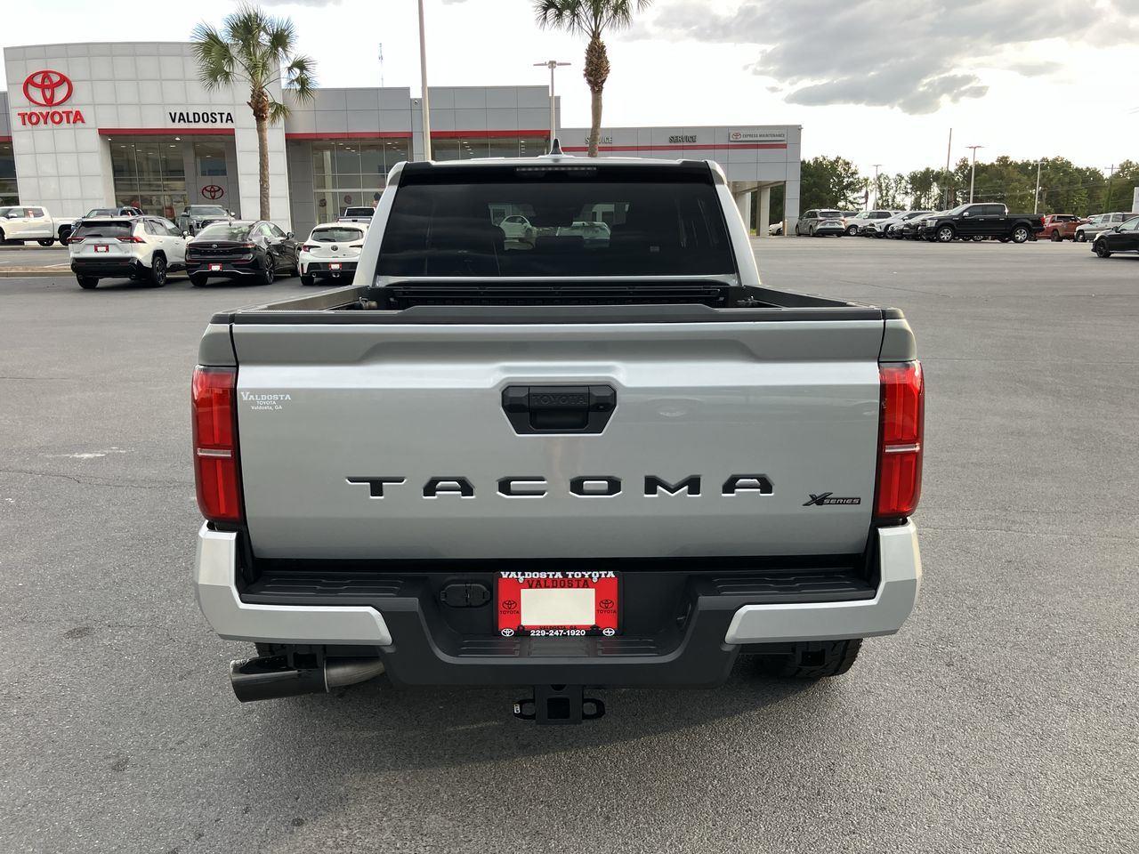 2025 Toyota Tacoma SR5 Double Cab photo 4