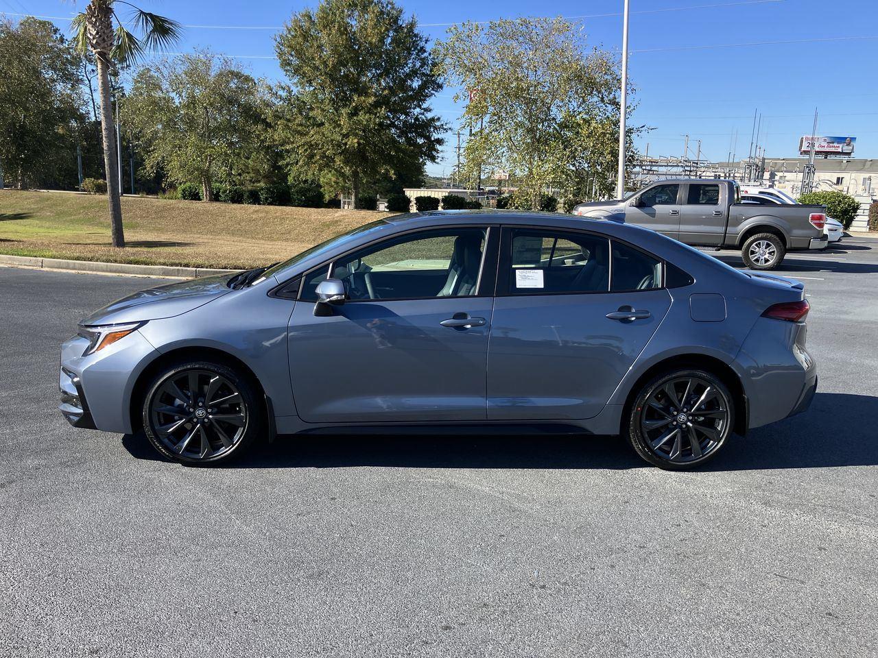 2026 Toyota Corolla XSE photo 2