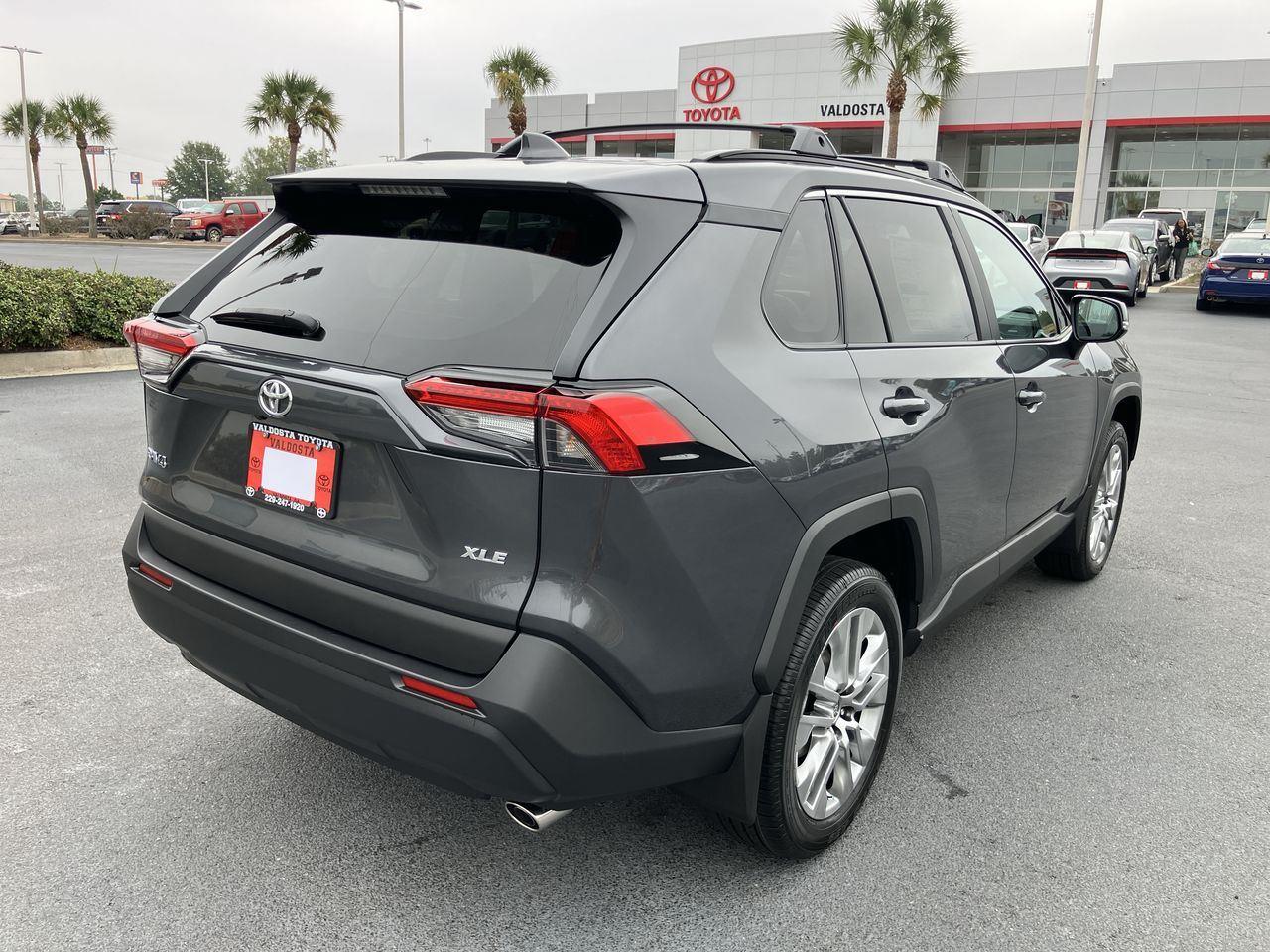 2025 Toyota RAV4 XLE Premium photo 2