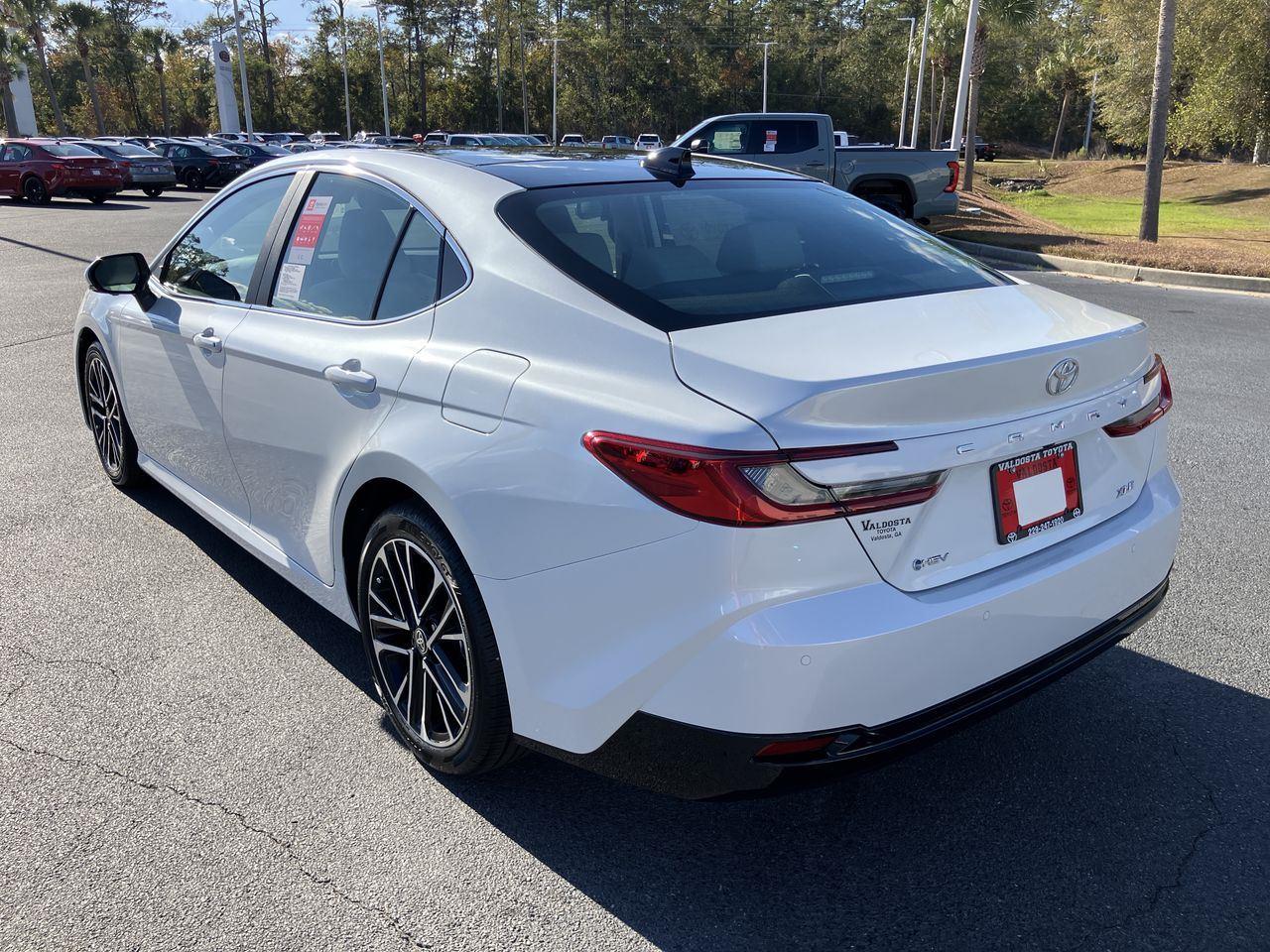 2026 Toyota Camry XLE photo 3