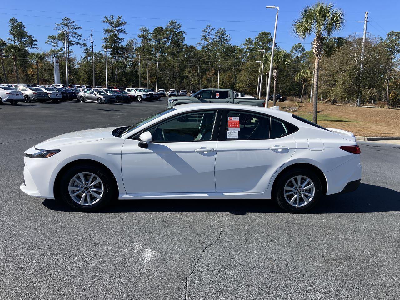 2026 Toyota Camry LE photo 2