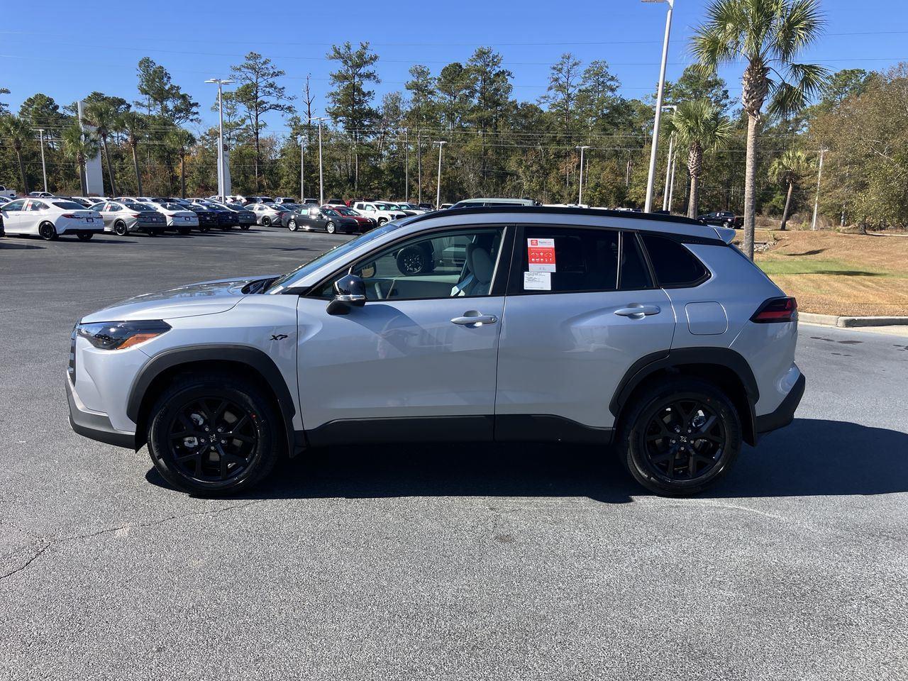 2026 Toyota Corolla Cross LE photo 2