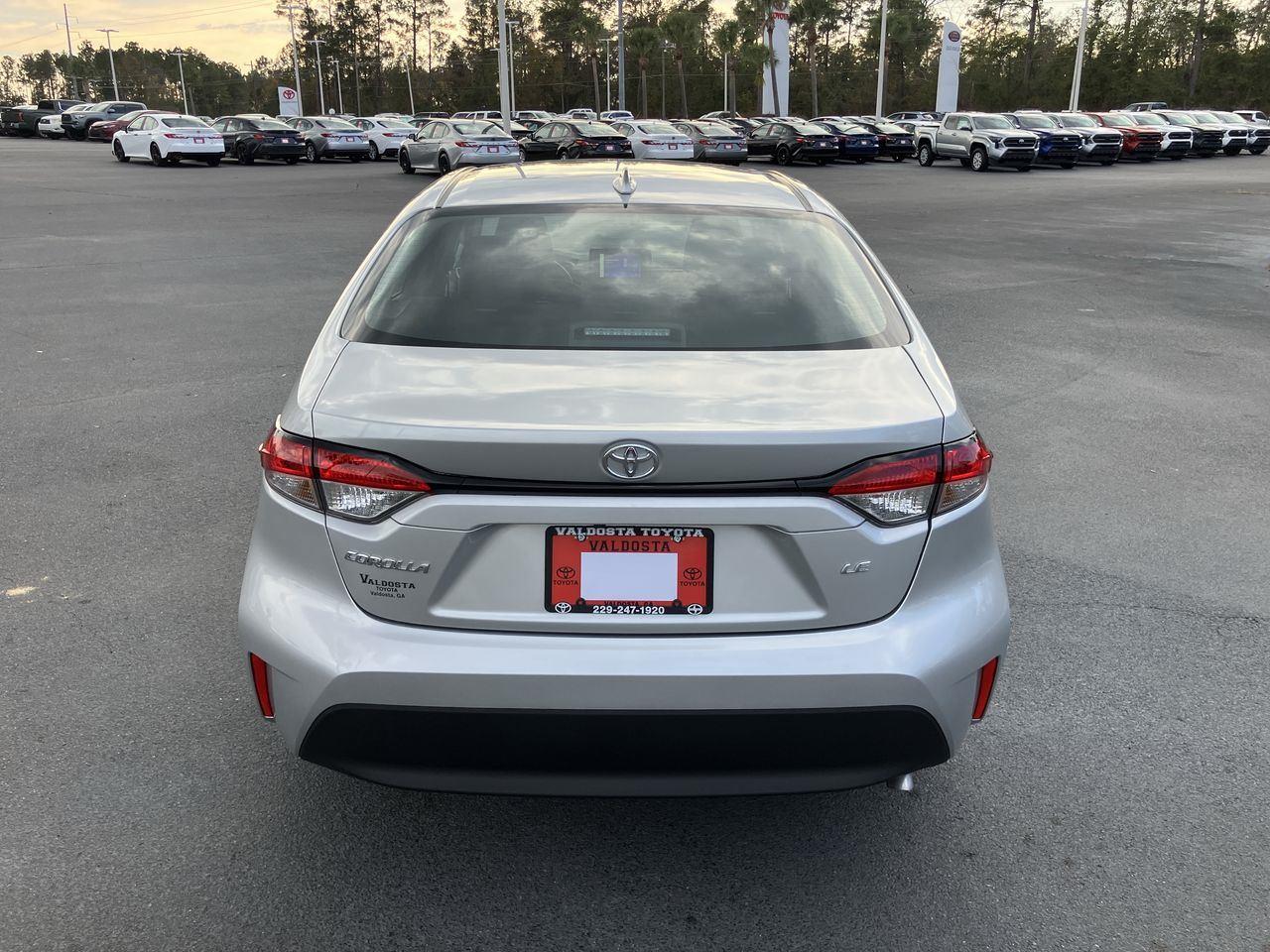 2026 Toyota Corolla LE photo 4