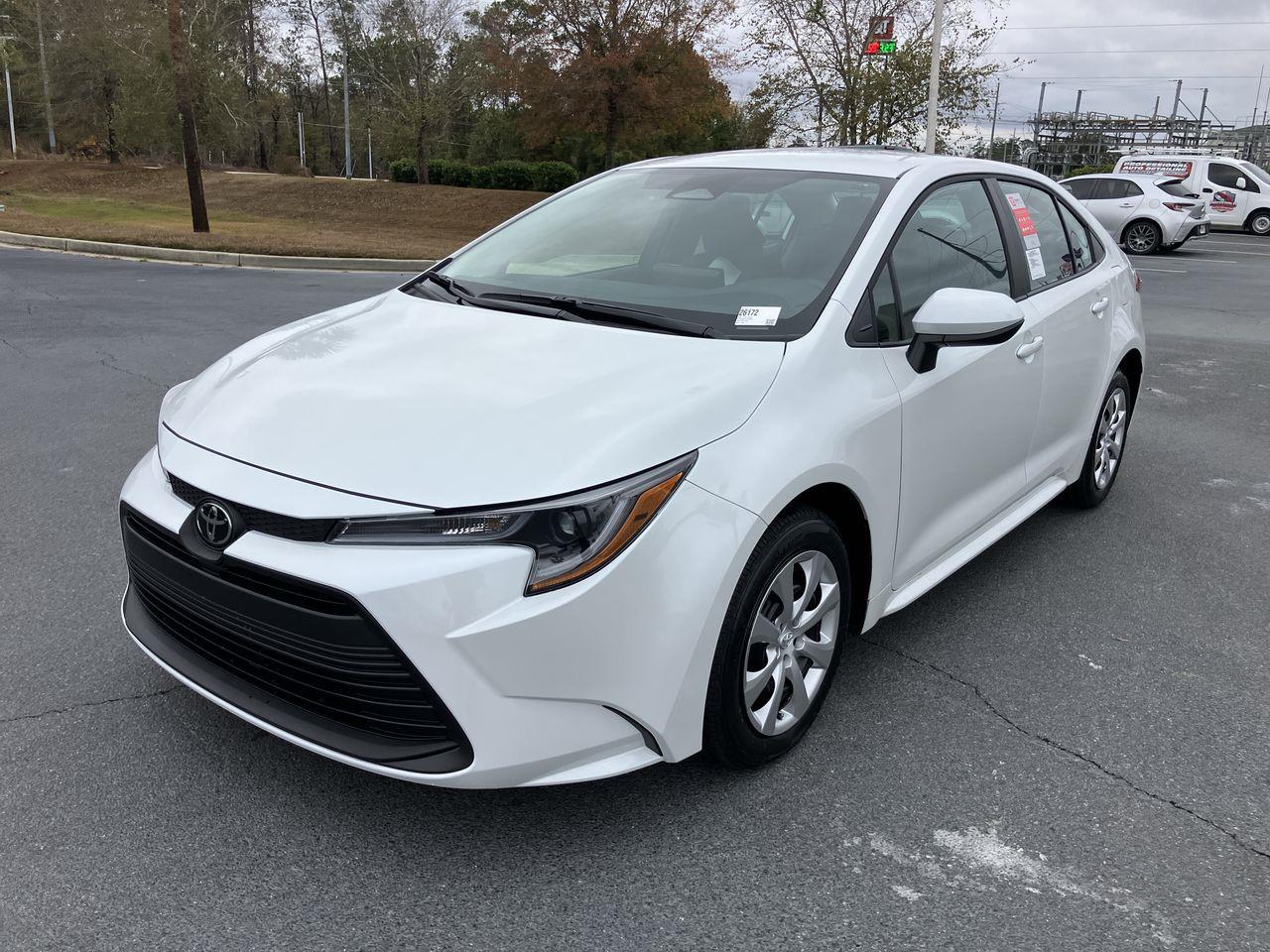 2026 Toyota Corolla LE's photo