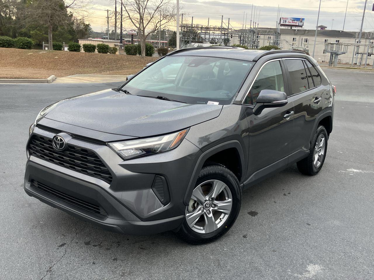 2022 Toyota RAV4 XLE FWD