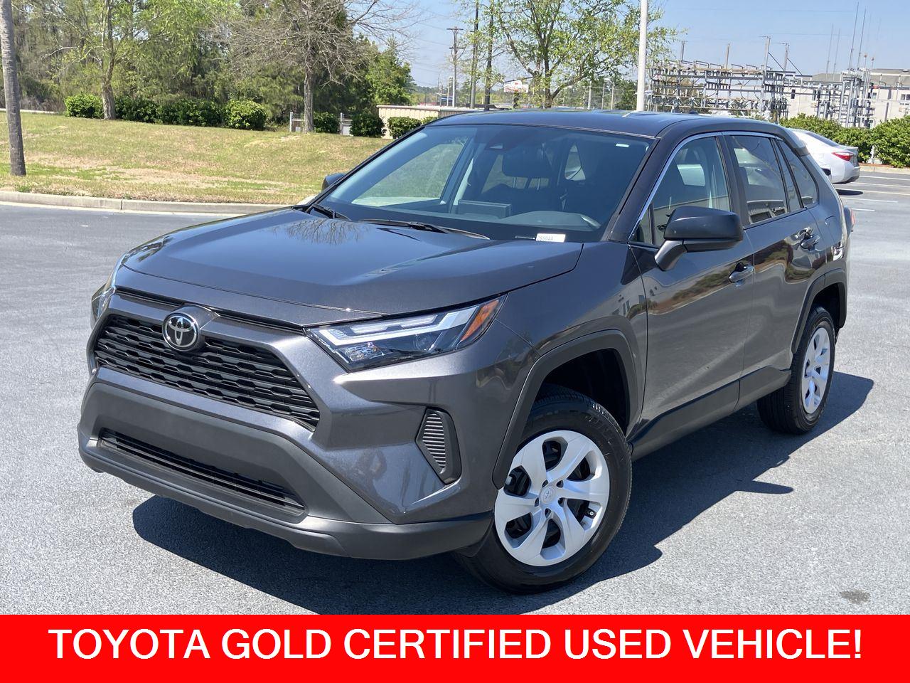 2024 Toyota RAV4 LE FWD