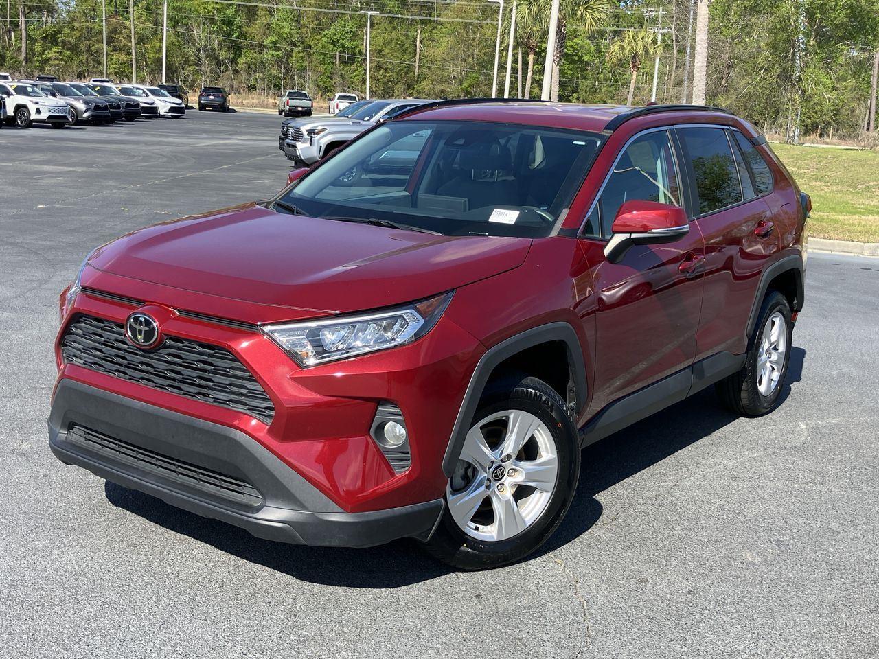 2021 Toyota RAV4 XLE FWD