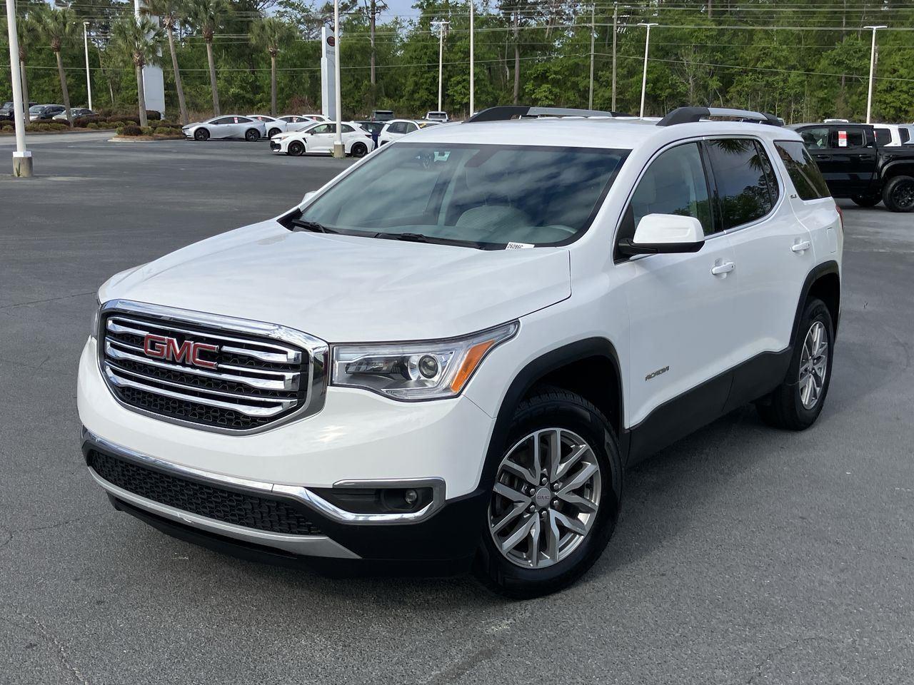 White (Summit White) 2017 GMC Acadia SLE-2 FWD SUV / Crossover Front-Wheel Drive 6-Speed Automatic