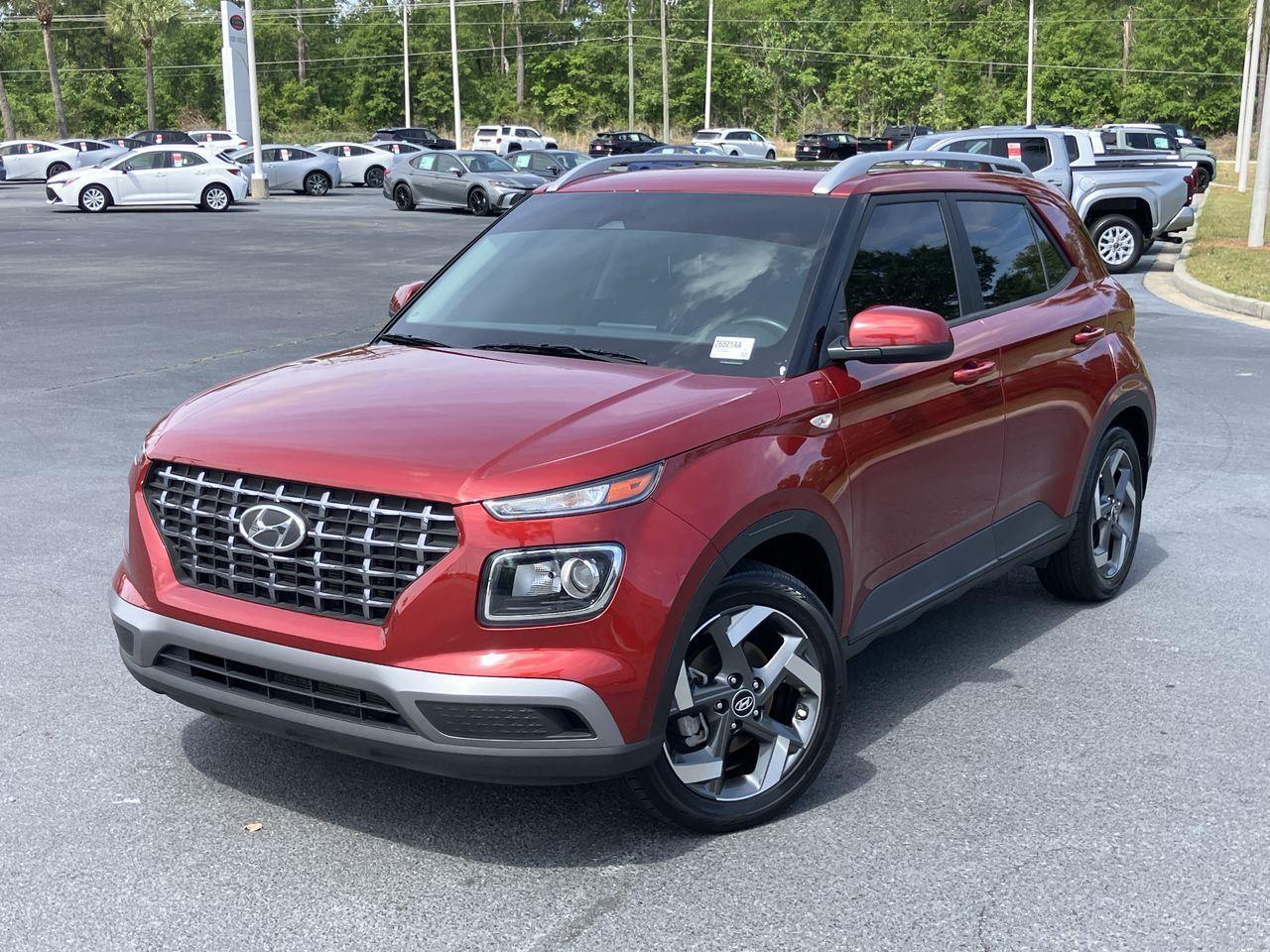 2024 Hyundai Venue SEL FWD