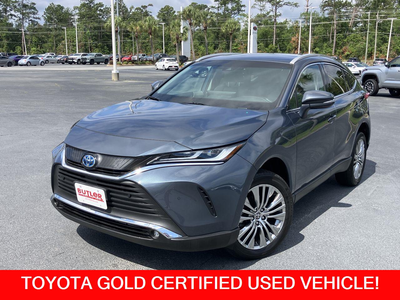 Gray (Coastal Gray Metallic) 2023 Toyota Venza XLE AWD SUV / Crossover All-Wheel Drive Continuously Variable Transmission