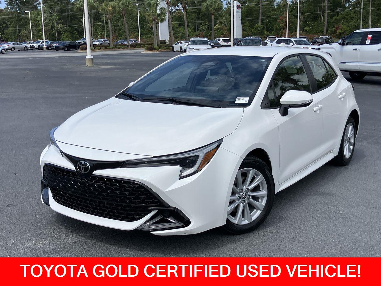 2025 Toyota Corolla Hatchback SE FWD