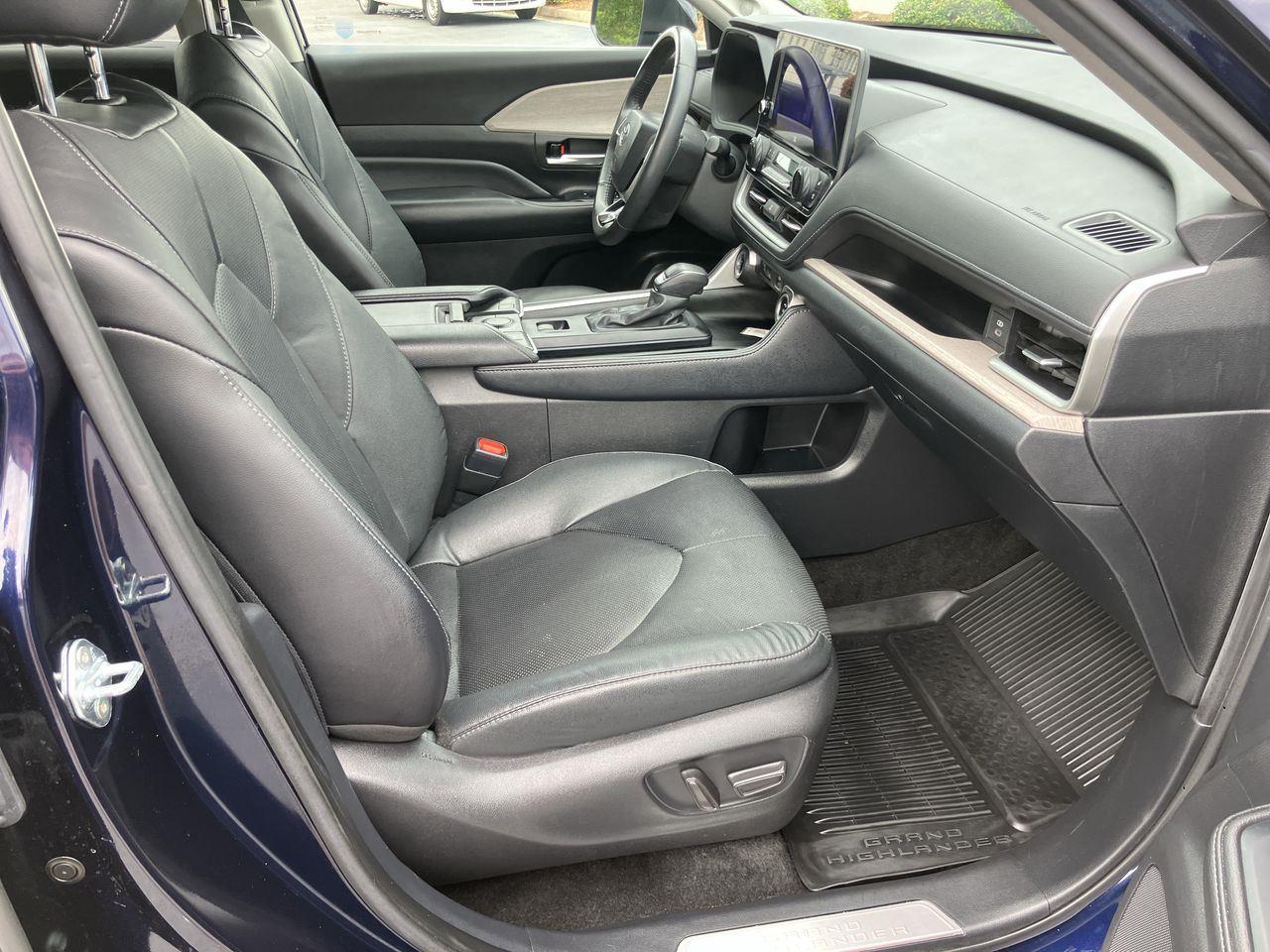 Used 2024 Toyota Grand Highlander SUV