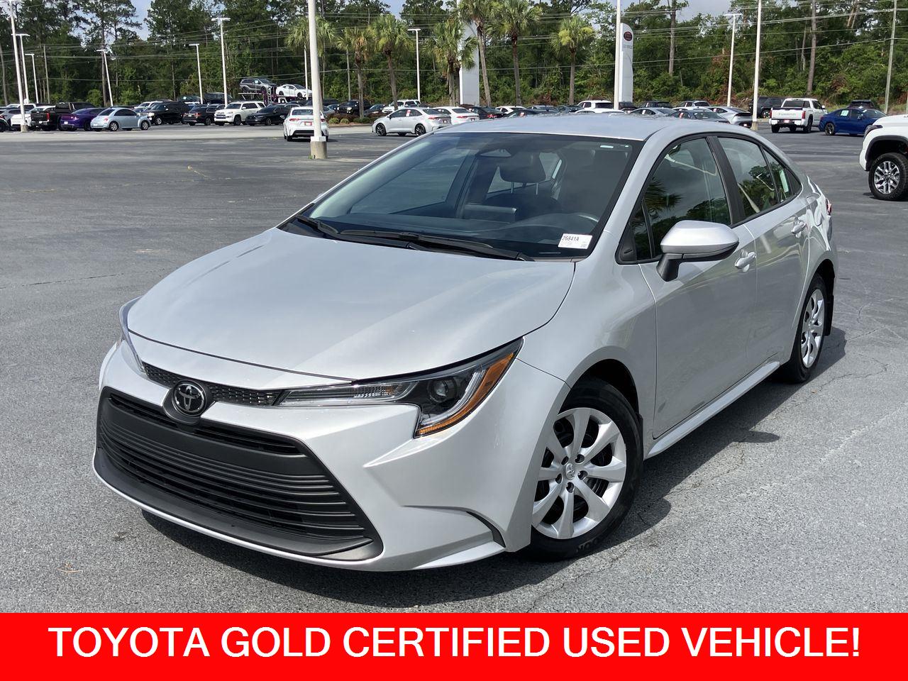 Silver (Classic Silver Metallic) 2025 Toyota Corolla Sedan Front-Wheel Drive Continuously Variable Transmission