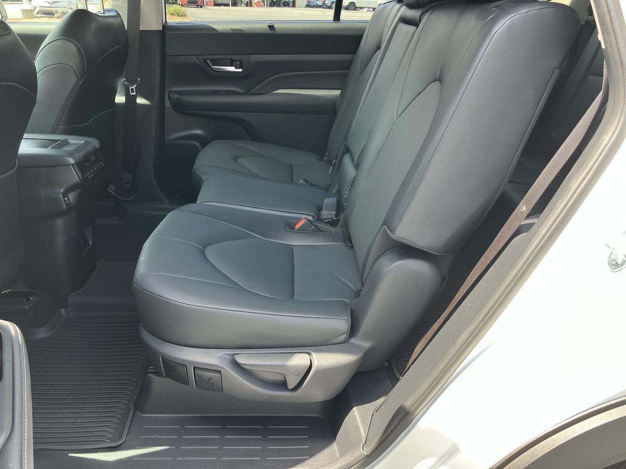 Used 2024 Toyota Grand Highlander SUV