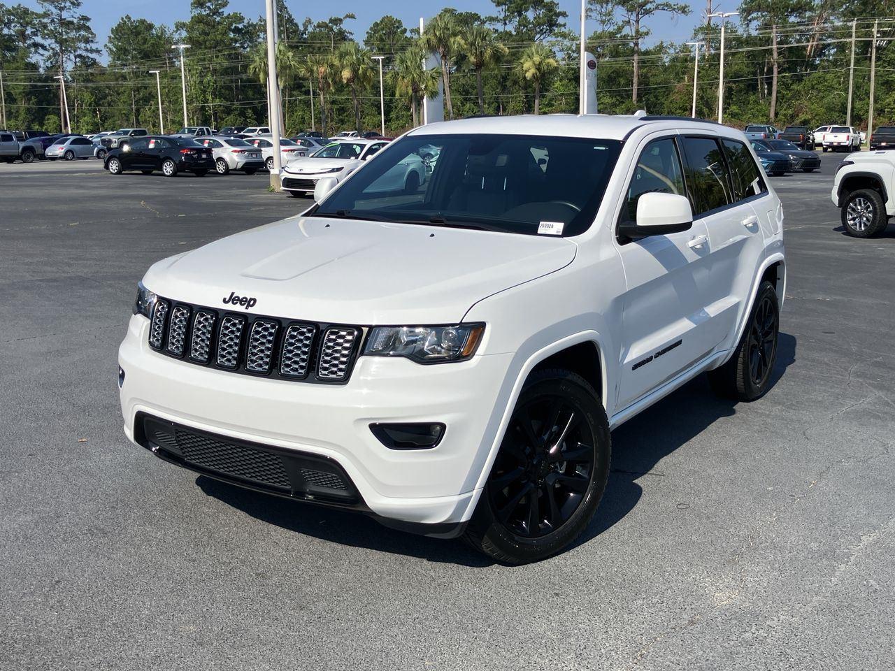 White (Bright White Clearcoat) 2019 Jeep Grand Cherokee SUV / Crossover 4X2 8-Speed Automatic