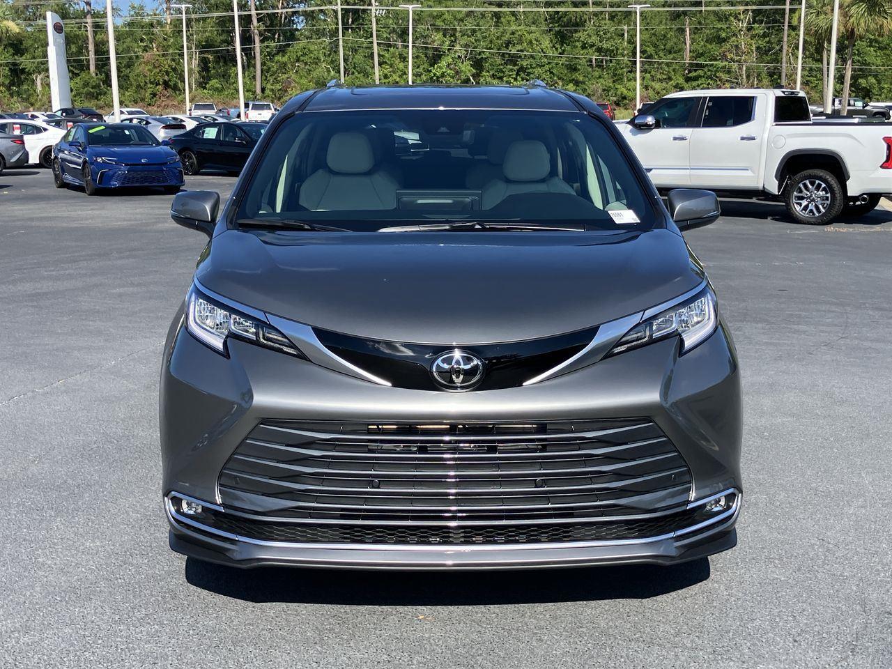 New 2026 Toyota Sienna Van
