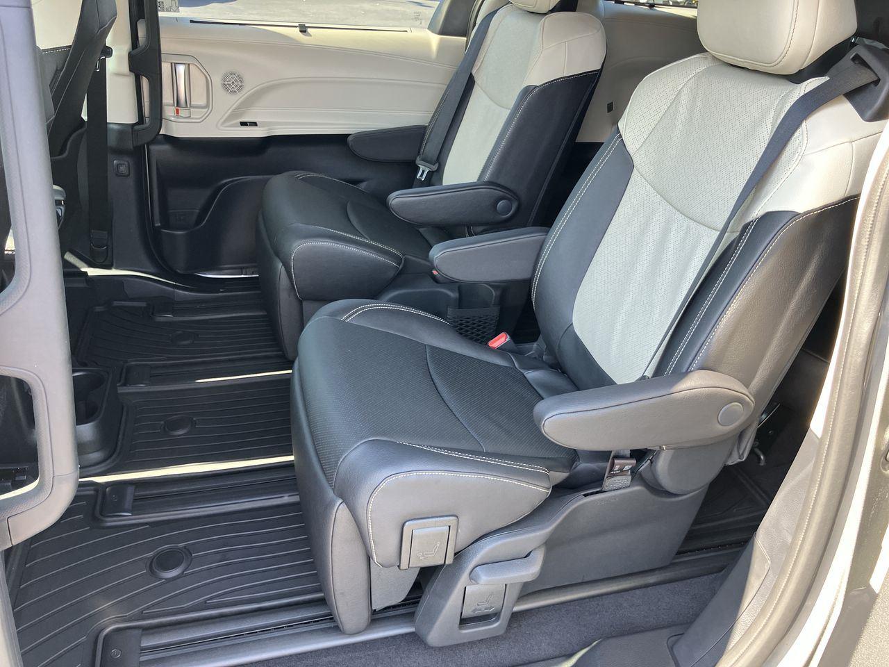 New 2026 Toyota Sienna Van