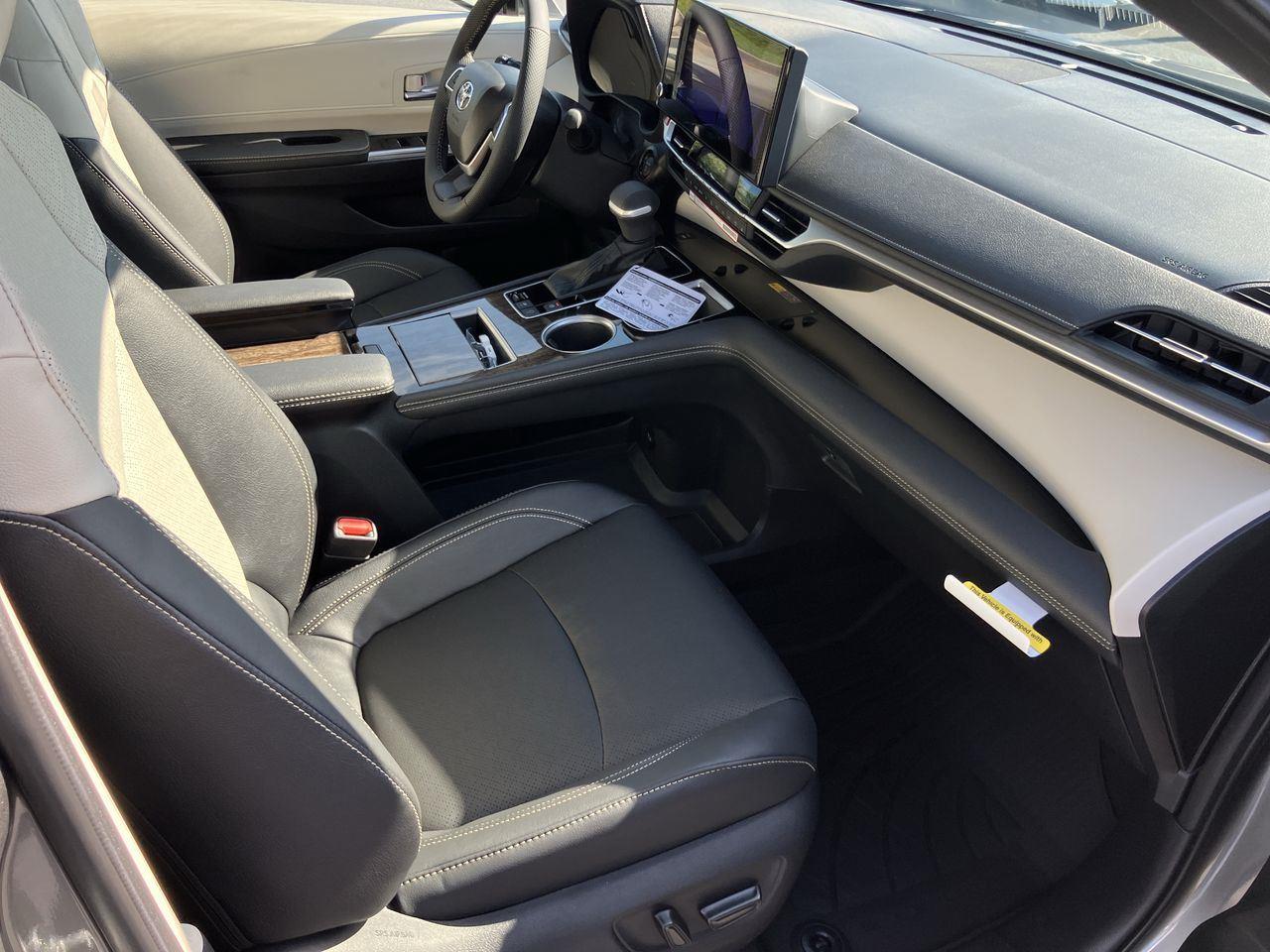 New 2026 Toyota Sienna Van