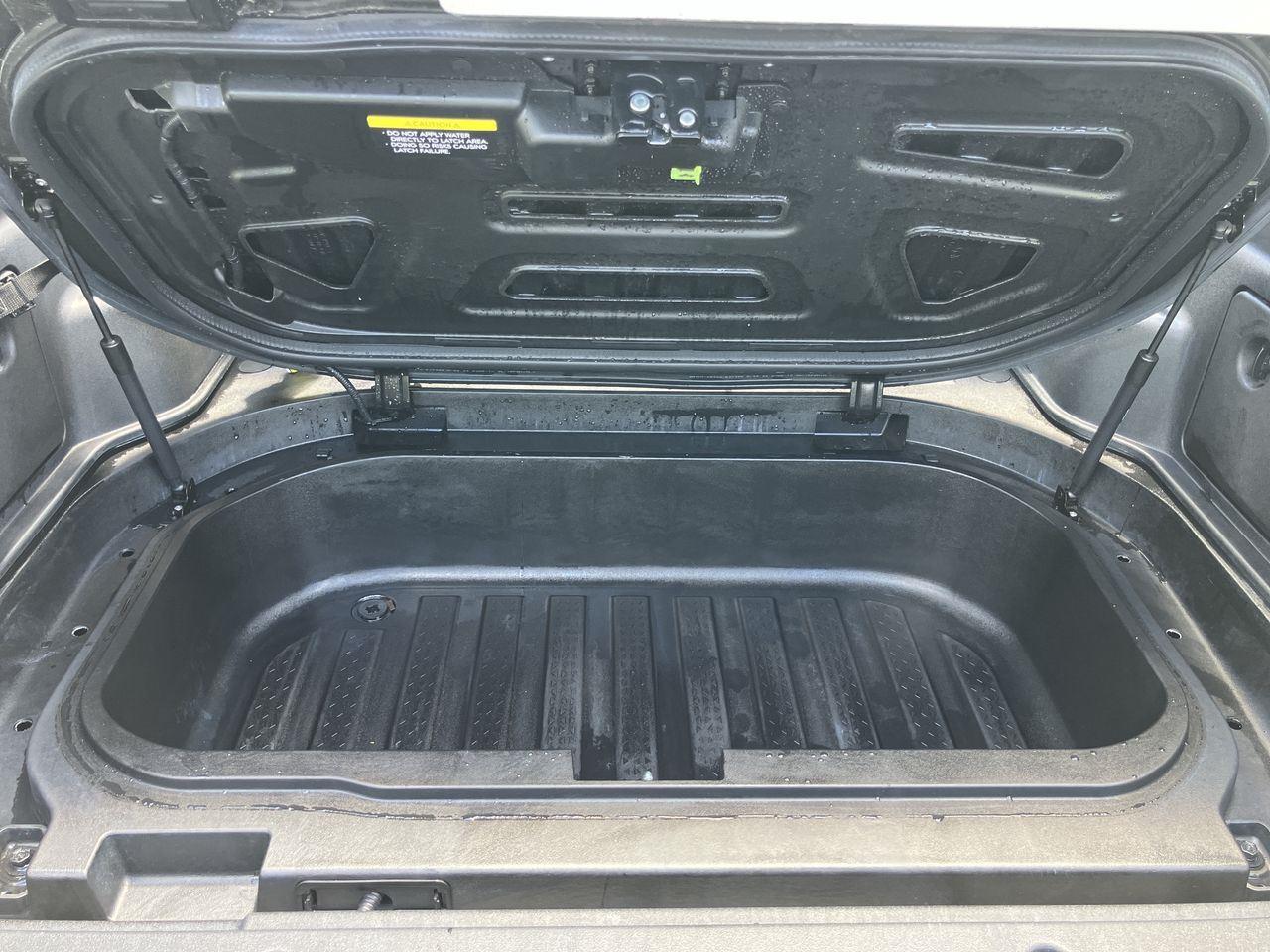 Used 2025 Hyundai Santa Cruz Truck