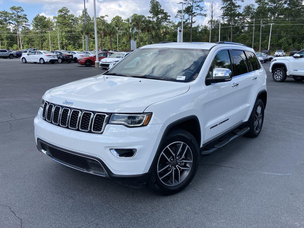 White (Bright White Clearcoat) 2019 Jeep Grand Cherokee SUV / Crossover 4X2 8-Speed Automatic