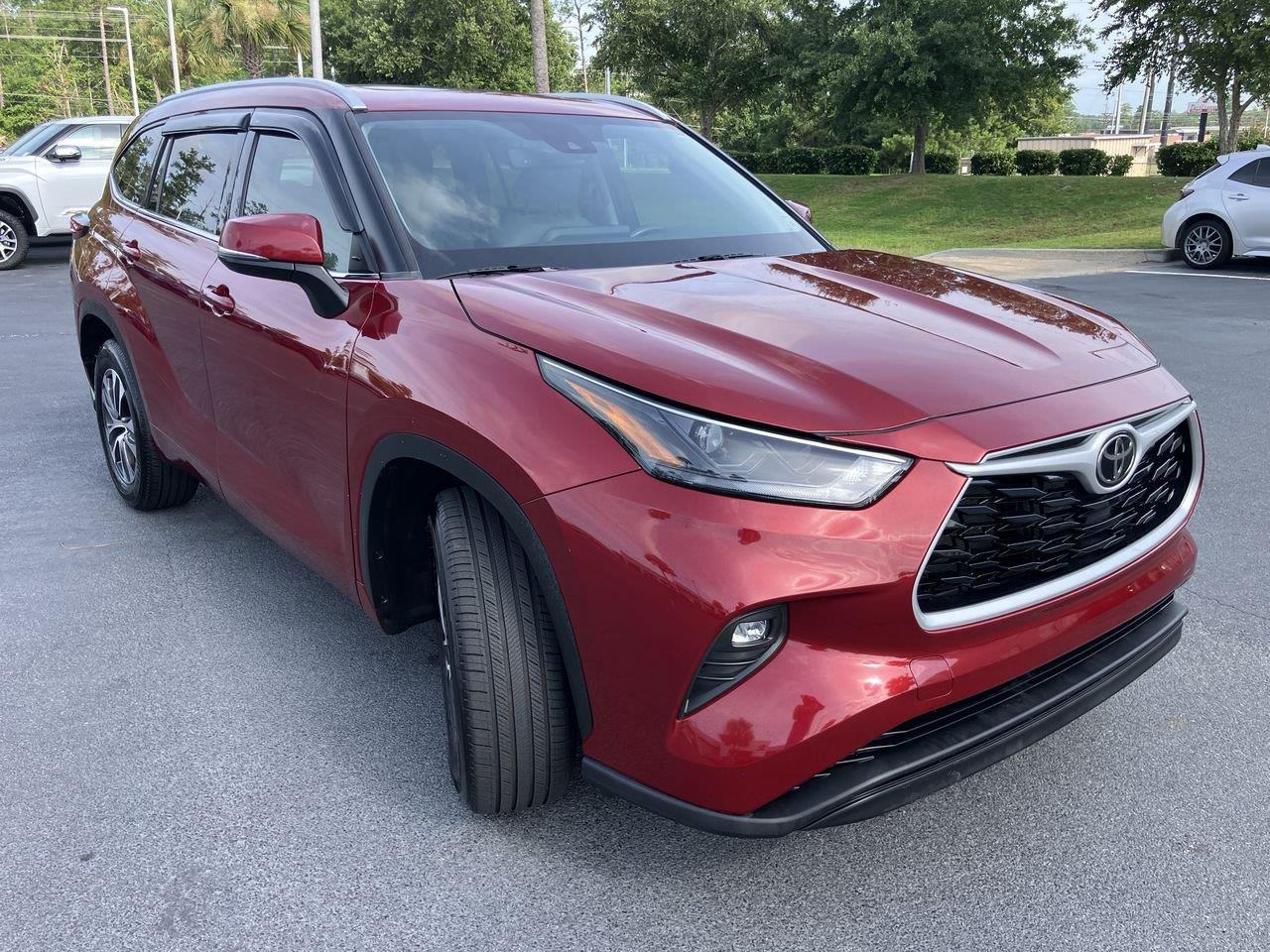 Used 2022 Toyota Highlander SUV