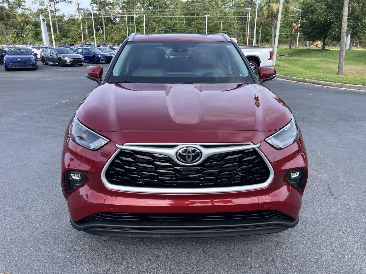 Used 2022 Toyota Highlander SUV
