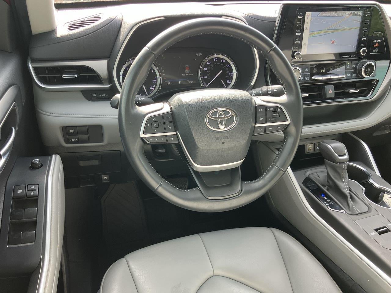 Used 2022 Toyota Highlander SUV