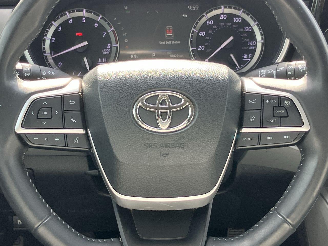 Used 2022 Toyota Highlander SUV