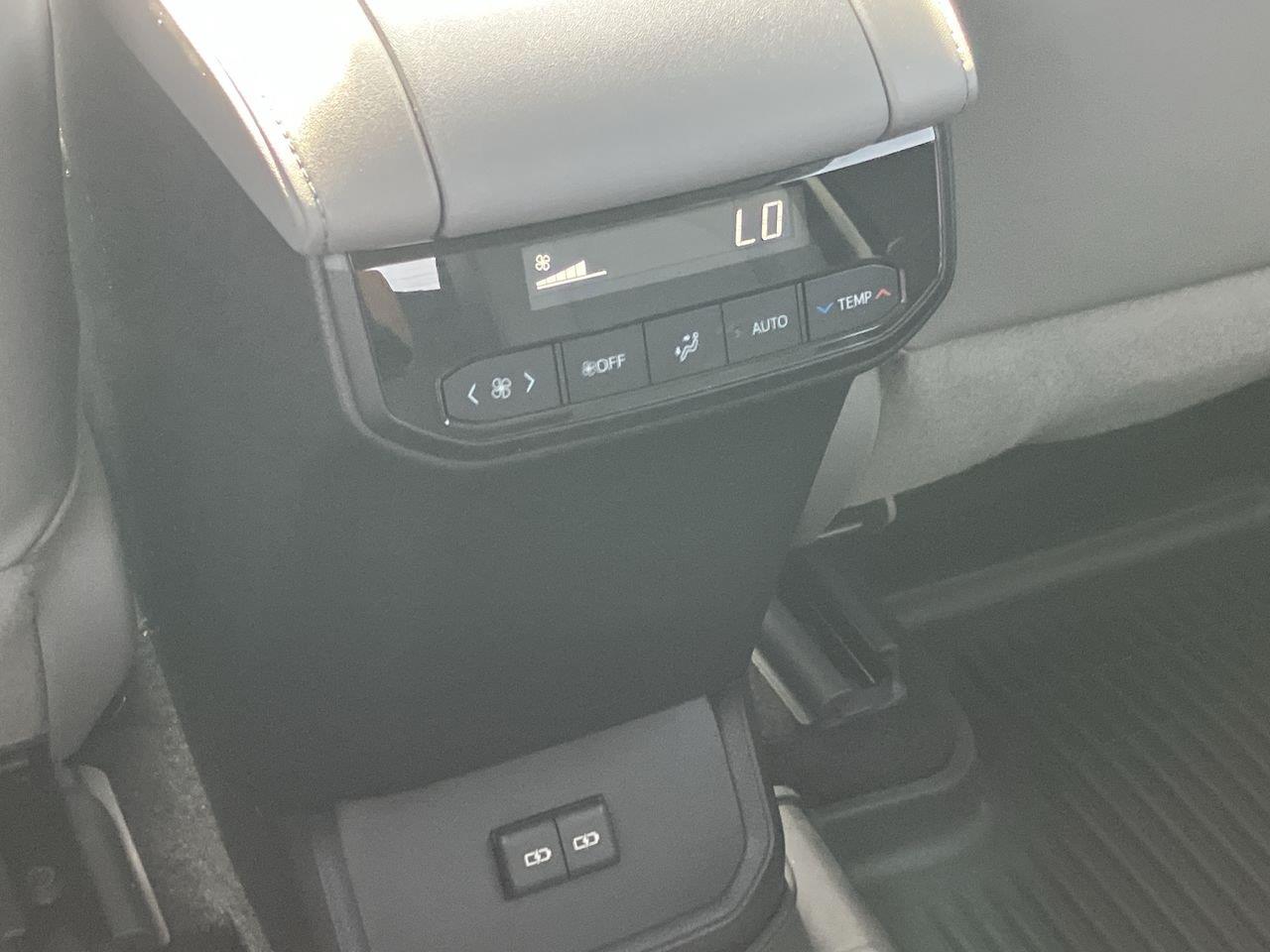 Used 2022 Toyota Highlander SUV