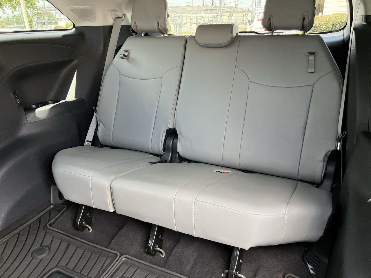 Used 2025 Toyota Sienna Van