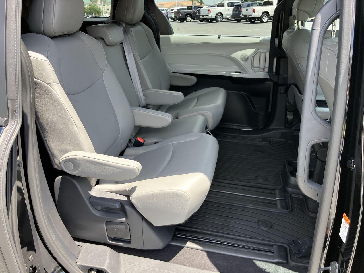 Used 2025 Toyota Sienna Van