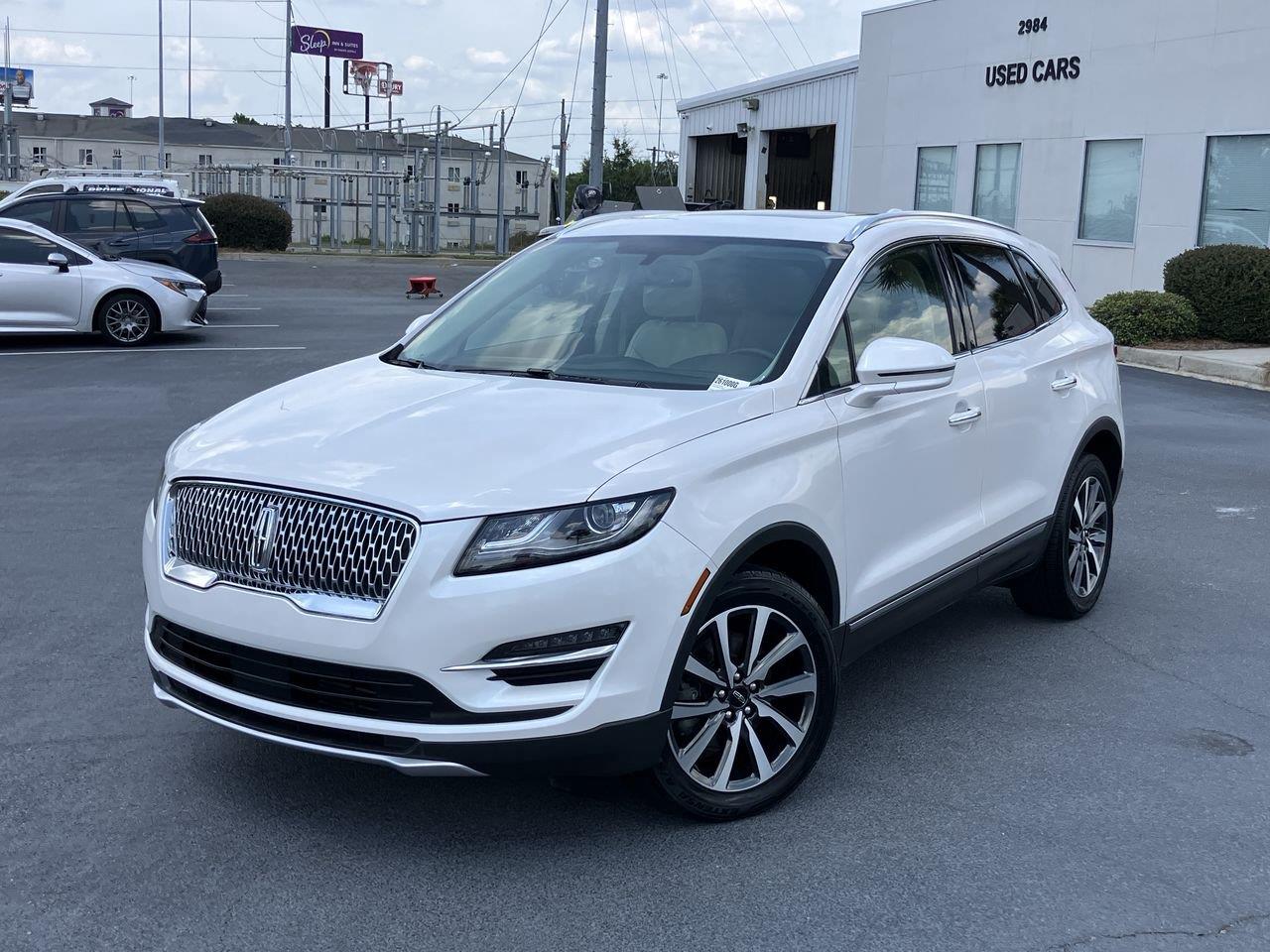White (White Platinum Tri-Coat) 2019 Lincoln MKC SUV / Crossover Front-Wheel Drive 6-Speed Automatic