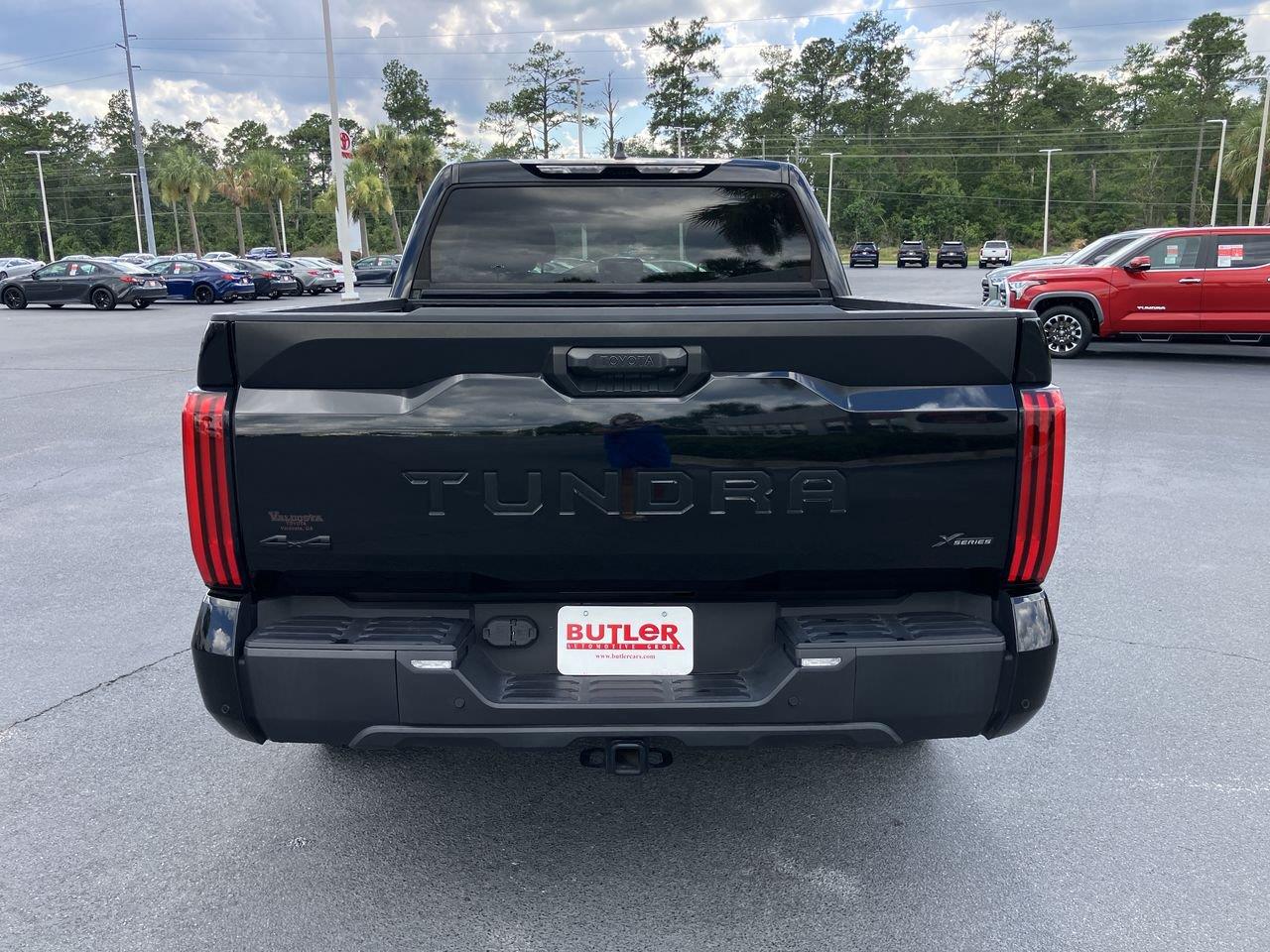 View vehicle photo 4