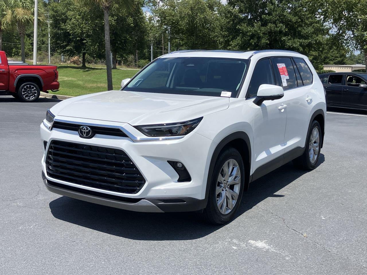 White (Wind Chill Pearl) 2026 Toyota Grand Highlander SUV / Crossover All-Wheel Drive Automatic