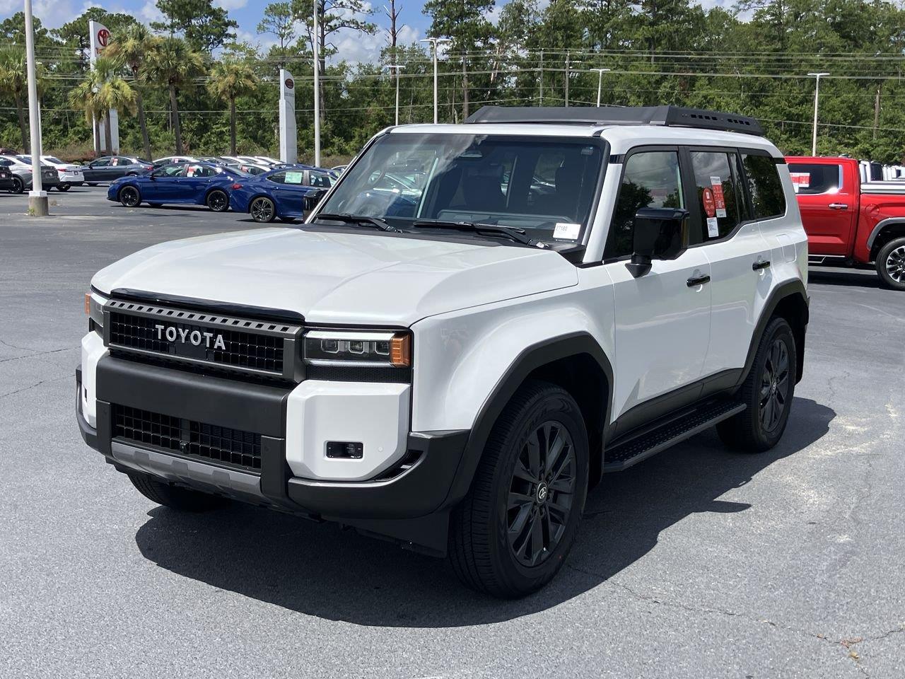 White (Wind Chill Pearl) 2027 Toyota Land Cruiser SUV / Crossover Four-Wheel Drive Automatic