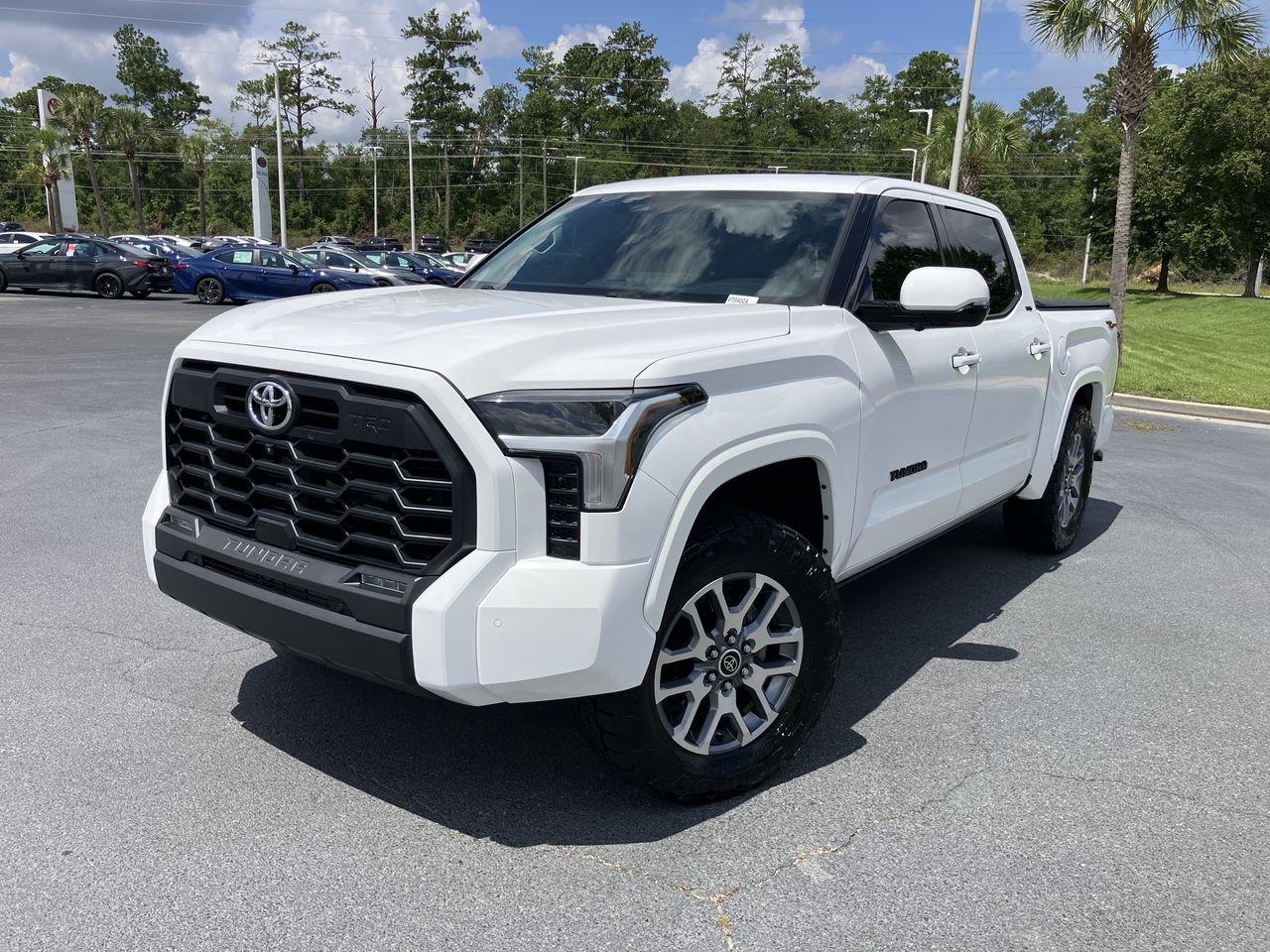 2023 Toyota Tundra SR5 CrewMax Cab RWD