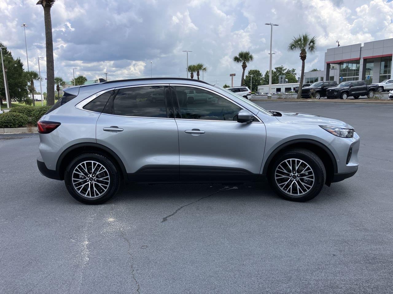 Used 2024 Ford Escape Plug-In Hybrid SUV