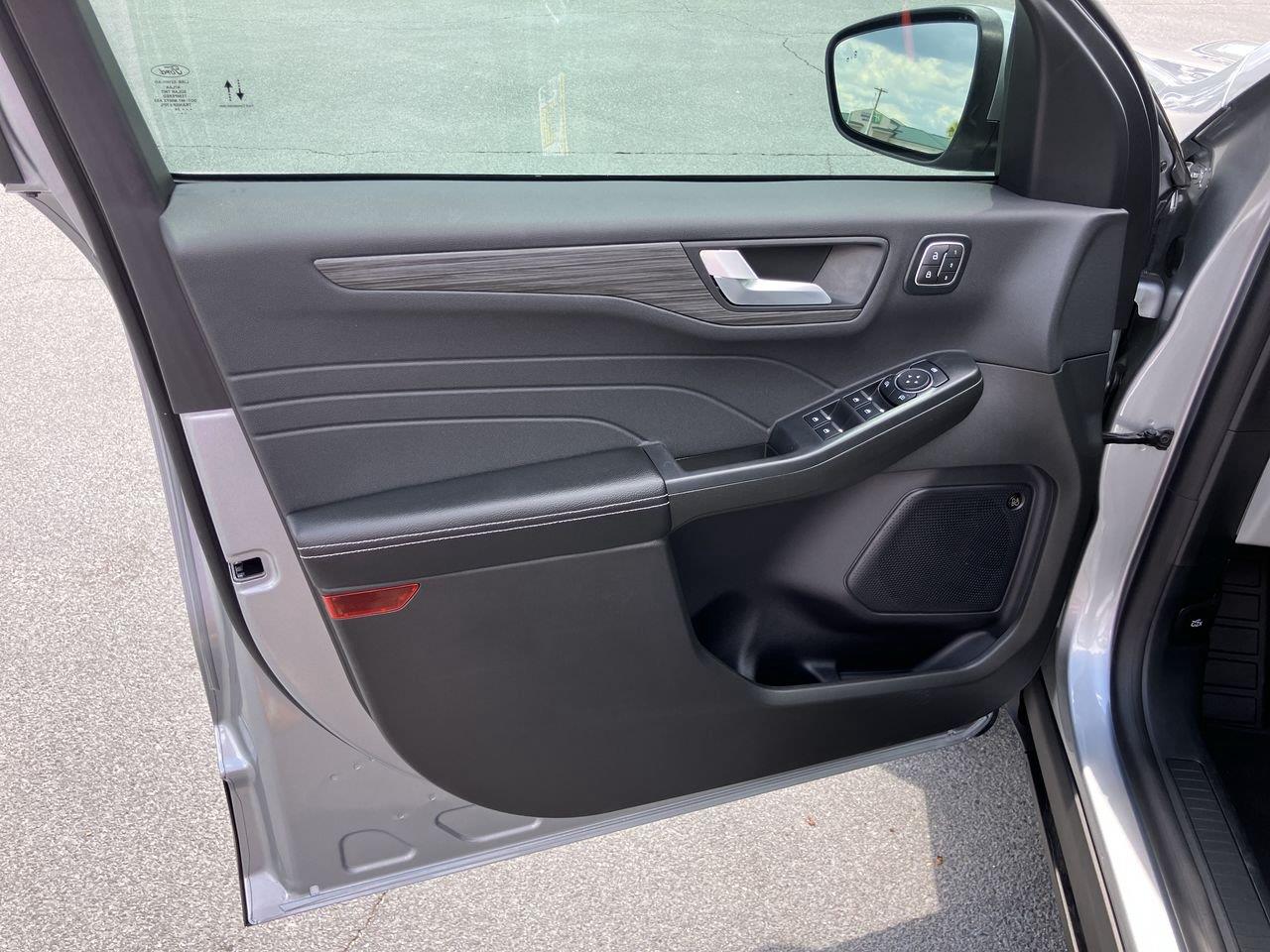 Used 2024 Ford Escape Plug-In Hybrid SUV