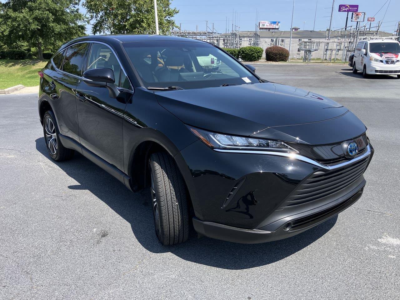2022 Toyota Venza LE - Photo 7