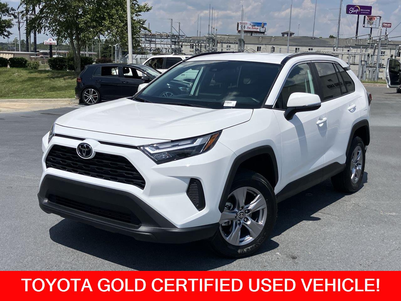 White (Ice Cap) 2025 Toyota RAV4 SUV / Crossover All-Wheel Drive 8-Speed Automatic