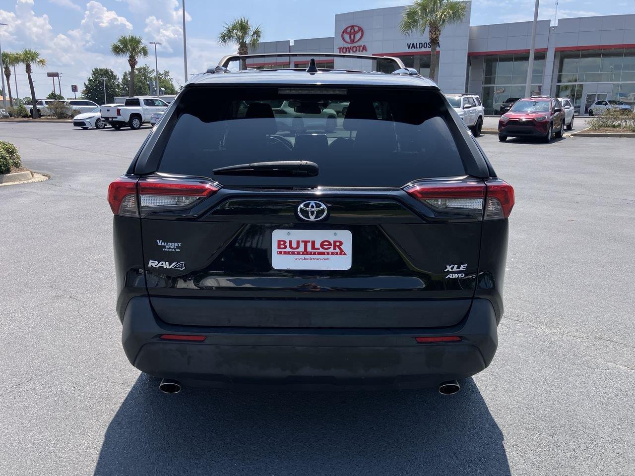 Used 2021 Toyota RAV4 SUV