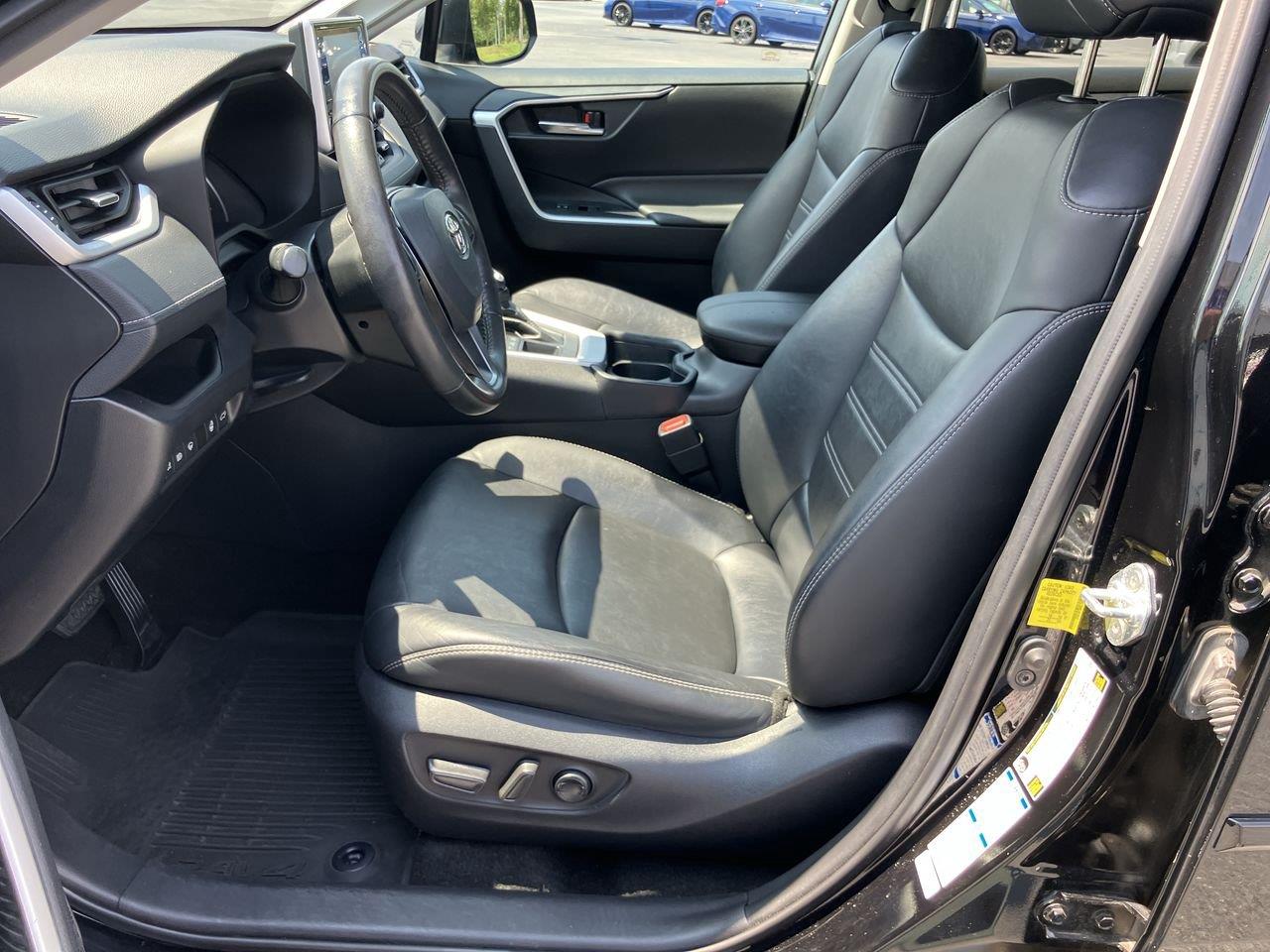 Used 2021 Toyota RAV4 SUV