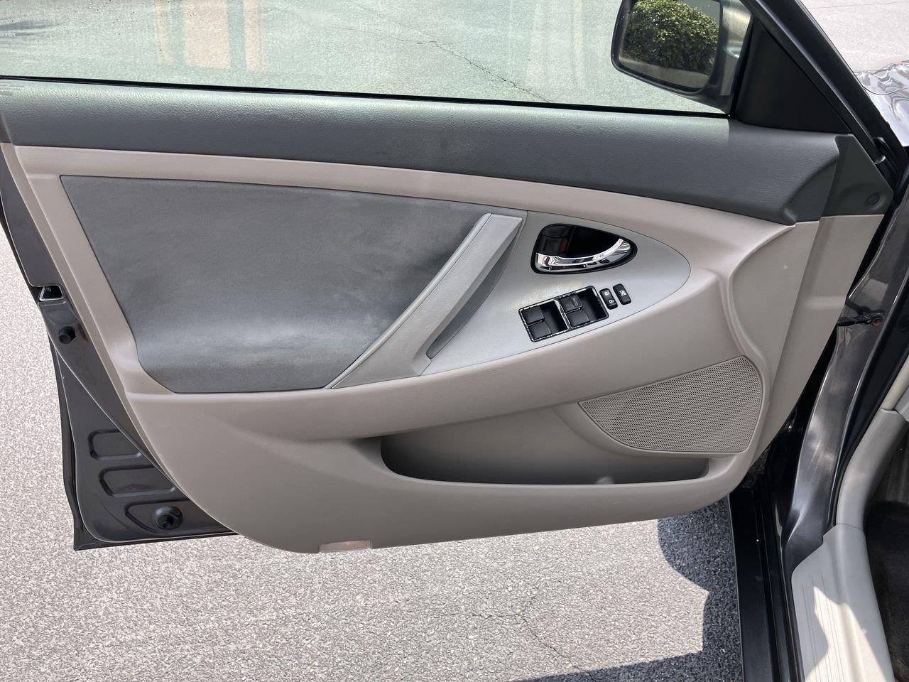 Used 2009 Toyota Camry Sedan