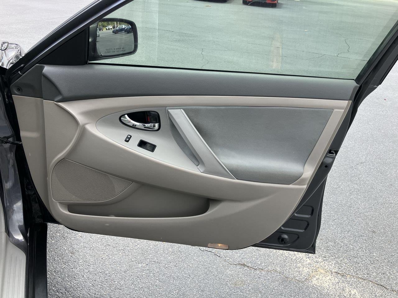 Used 2009 Toyota Camry Sedan