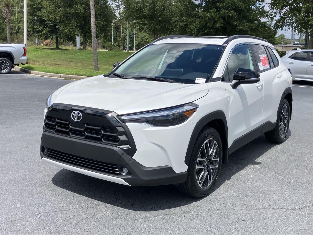White (Wind Chill Pearl) 2026 Toyota Corolla Cross SUV / Crossover Front-Wheel Drive Continuously Variable Transmission