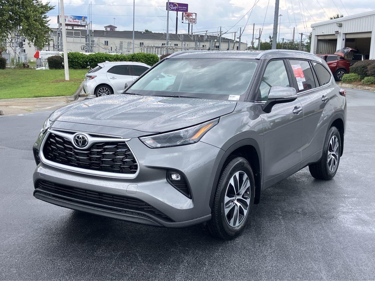 Heavy Metal 2026 Toyota Highlander SUV / Crossover All-Wheel Drive Automatic